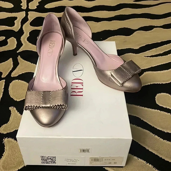 Red Valentino D’Orsay Pumps - Picture 1 of 8